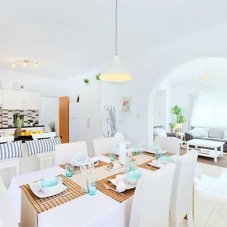 Villa Hadi *